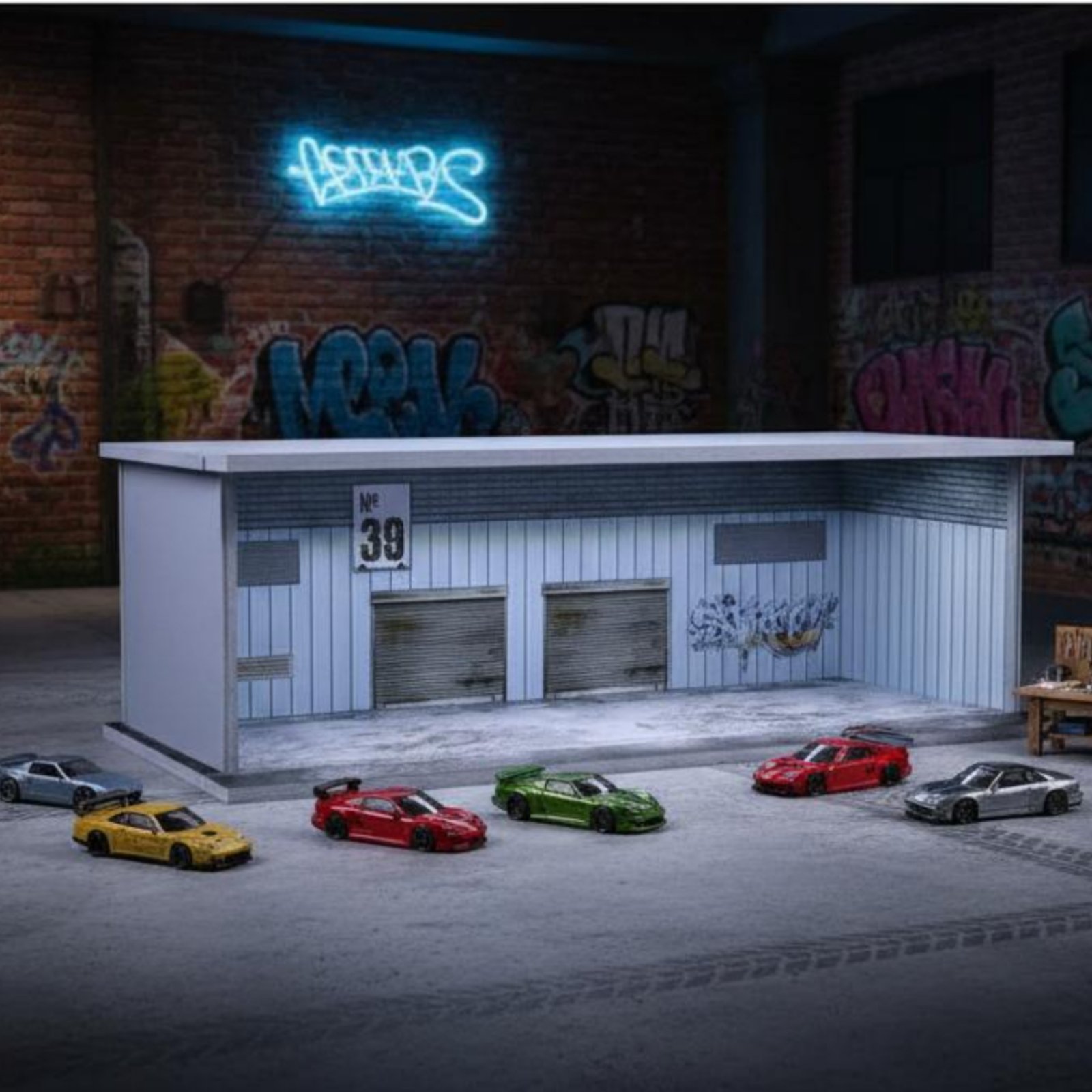 Graffiti Parking Garage Displa – Display Case Acrylic recenzja i cena